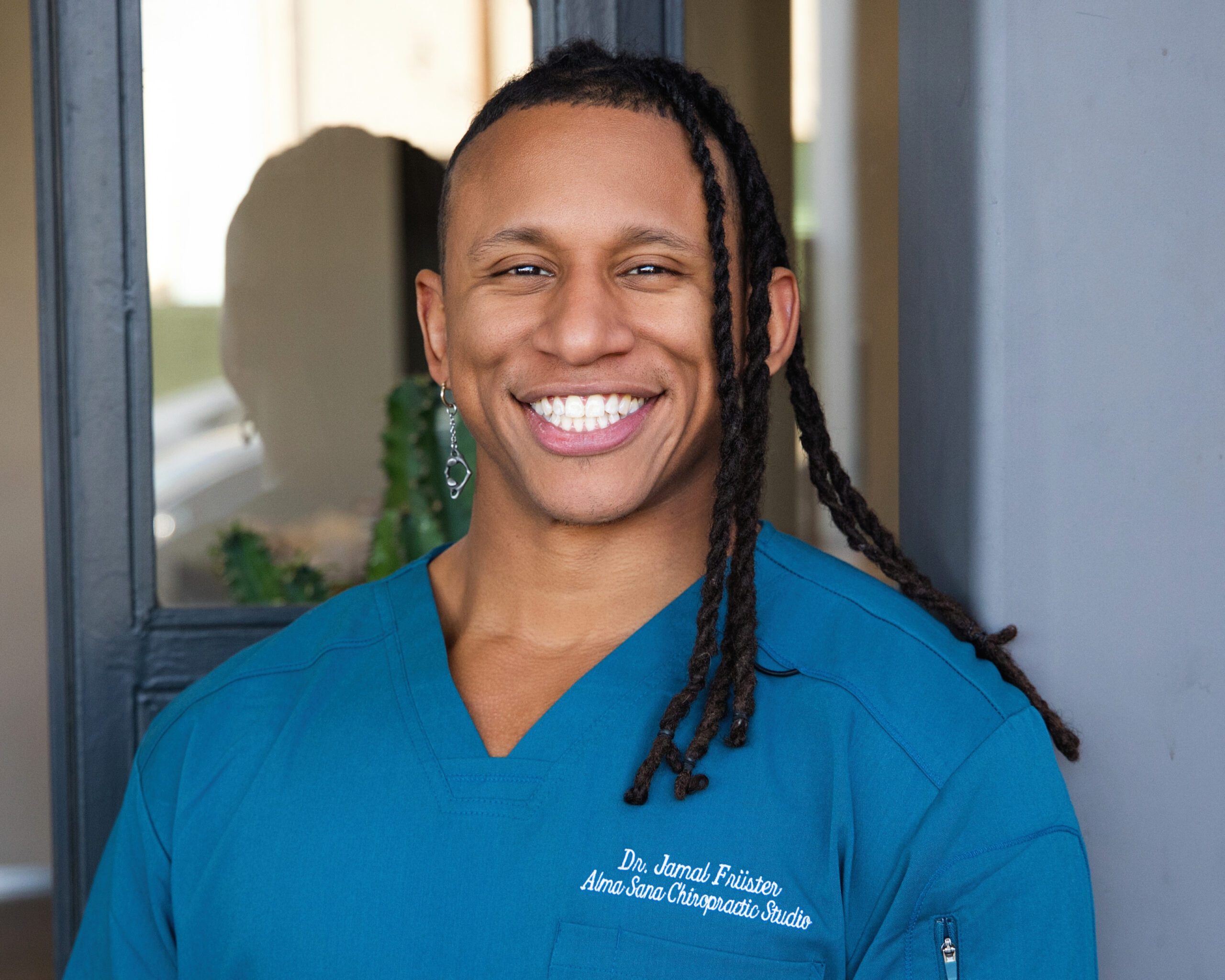 Dr. Jamal Früster